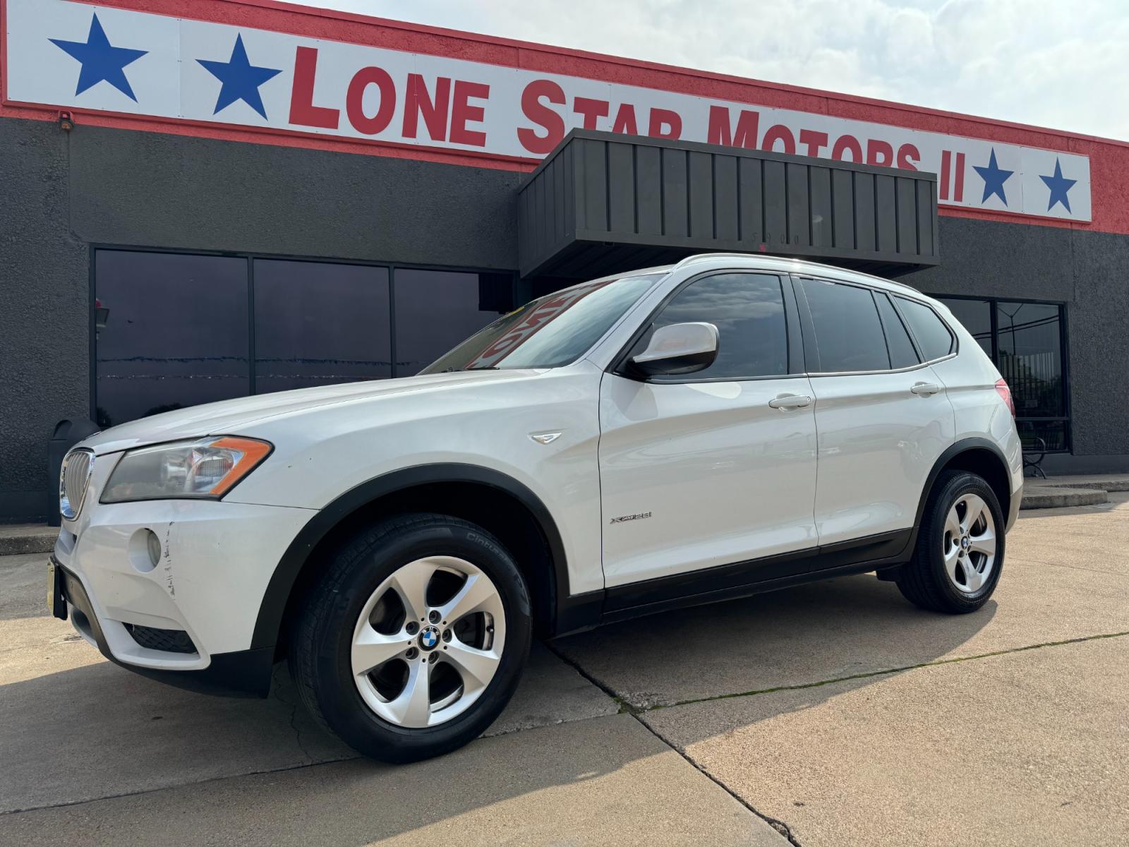2011 WHITE BMW X3 (5UXWX5C59BL) , located at 5900 E. Lancaster Ave., Fort Worth, TX, 76112, (817) 457-5456, 0.000000, 0.000000 - This is a 2011 BMW X3 XDRIVE 28I LUXURY 4 DR WAGON that is in excellent condition. The interior is clean with no rips or tears or stains. All power windows, door locks and seats. Ice cold AC for those hot Texas summer days. It is equipped with a CD player, AM/FM radio. It runs and drives like new. T - Photo #0